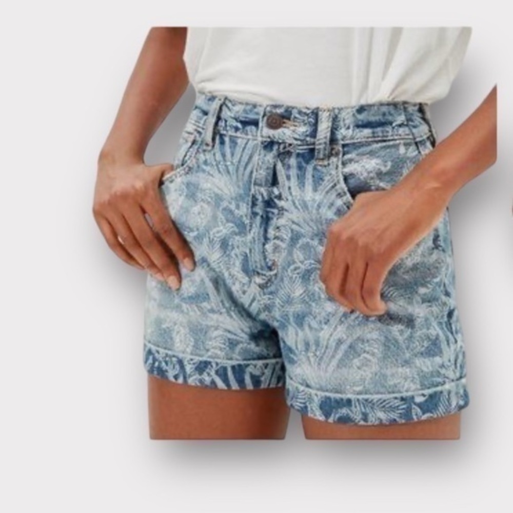 American Eagle Outfitters Blue Patterned Women Shorts